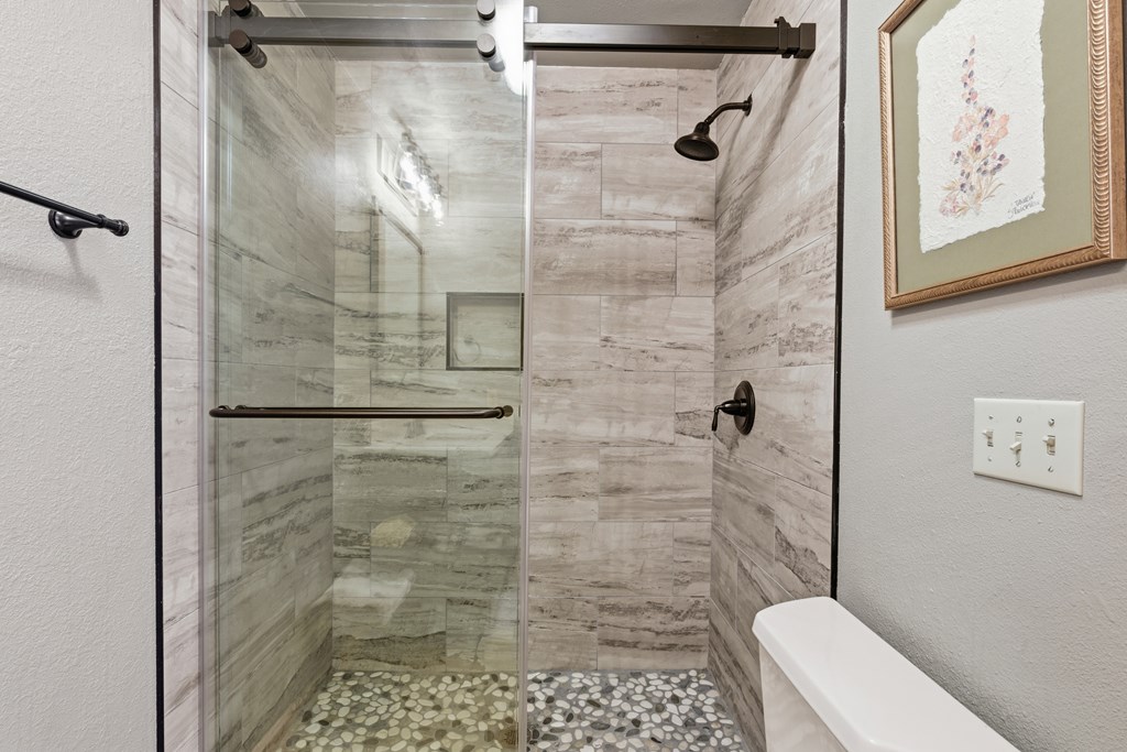 Scaly Mountain, North Carolina 28775, United States, 4 Bedrooms Bedrooms, ,4 BathroomsBathrooms,Residential,Active,228512