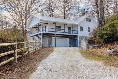 Photo of 131 Welch Road, Bryson City, NC 28713 (MLS # 26046724)