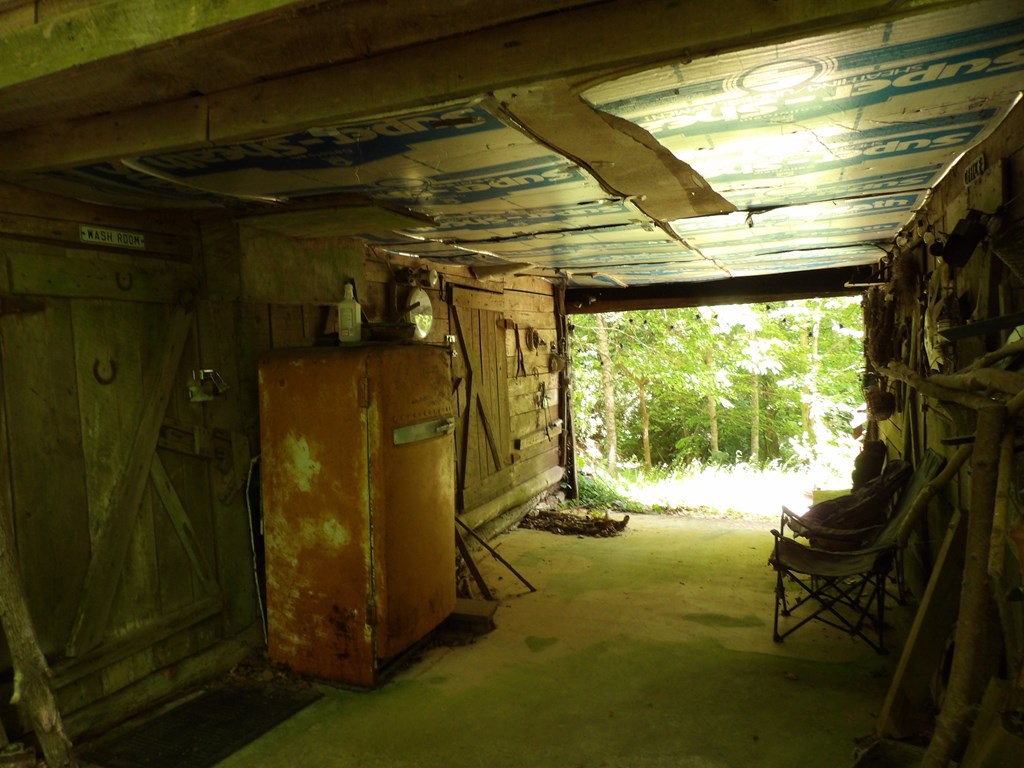 155 Waterfall Hollow