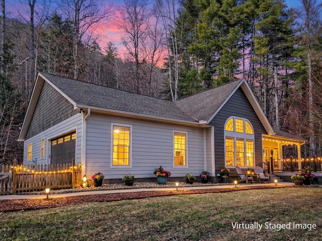 Photo of 166 Amaroo Ridge, Webster, NC 28788 (MLS # 26043041)