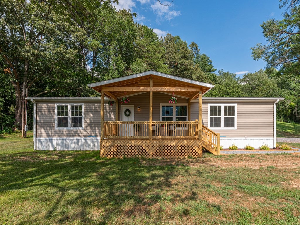 15 Joe Davis Road