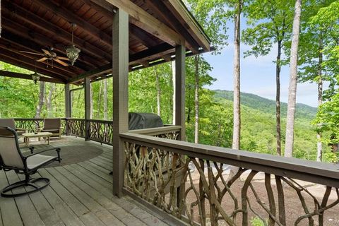 Photo of 178 Cabin Cove Road, Franklin, NC 28734 (MLS # 26042868)