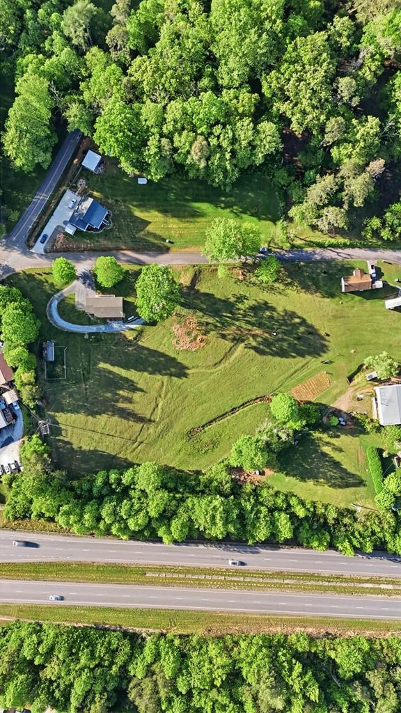 29 Bert Waldroop Rd