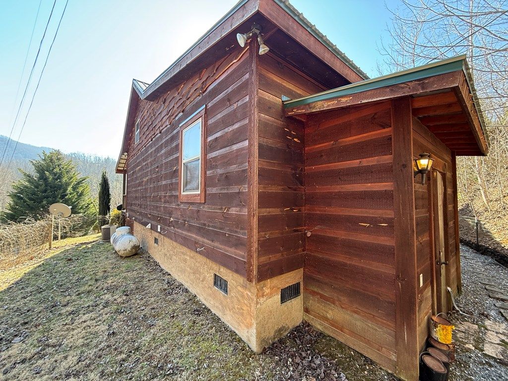 Photo of 52 Supooh Lane, Sylva, NC 28779 (MLS # 26045314)