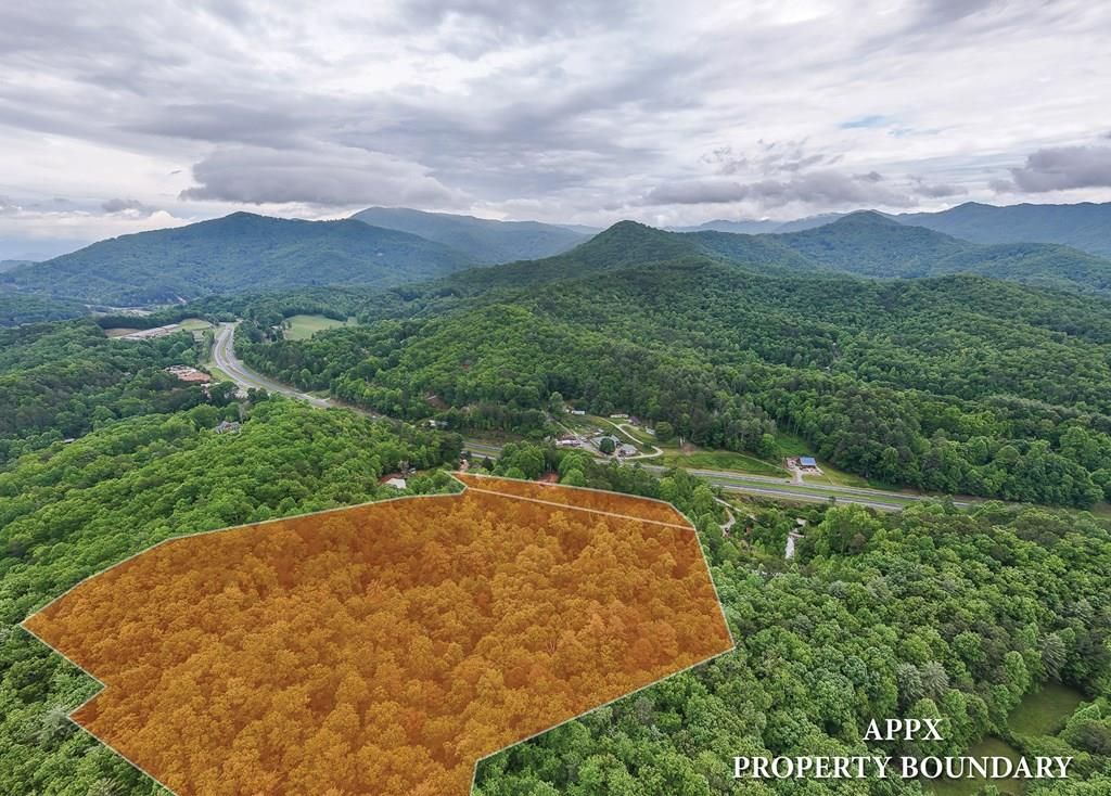 Photo of 65 Cunningham Road, Bryson City, NC 28713 (MLS # 26041009)