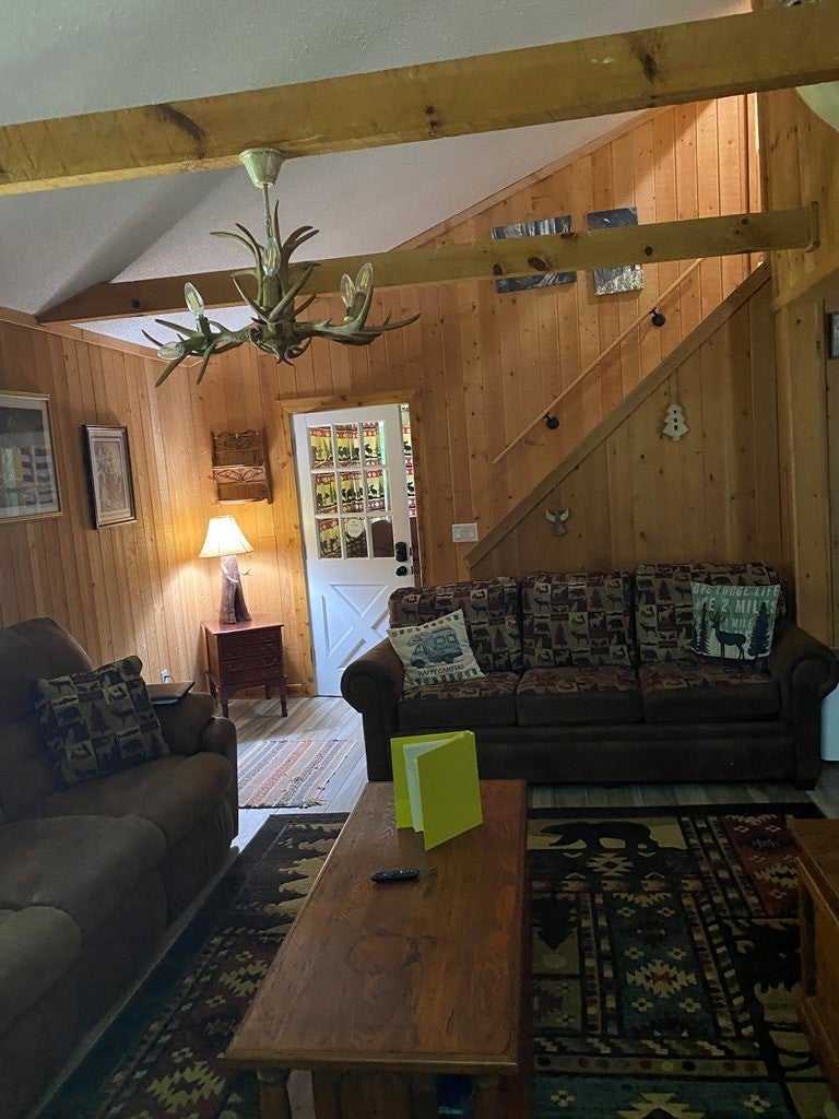 26 Shady Hollow Drive