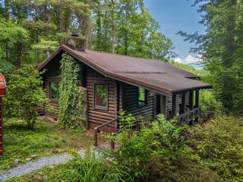 Photo of 5 Hyacinth Lane, Sylva, NC 28779 (MLS # 26048210)