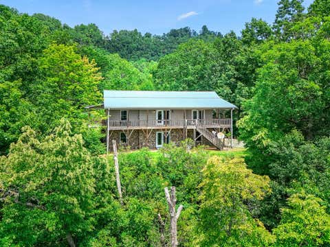 Photo of 1268 Coon Creek Rd, Franklin, NC 28734 (MLS # 26048065)