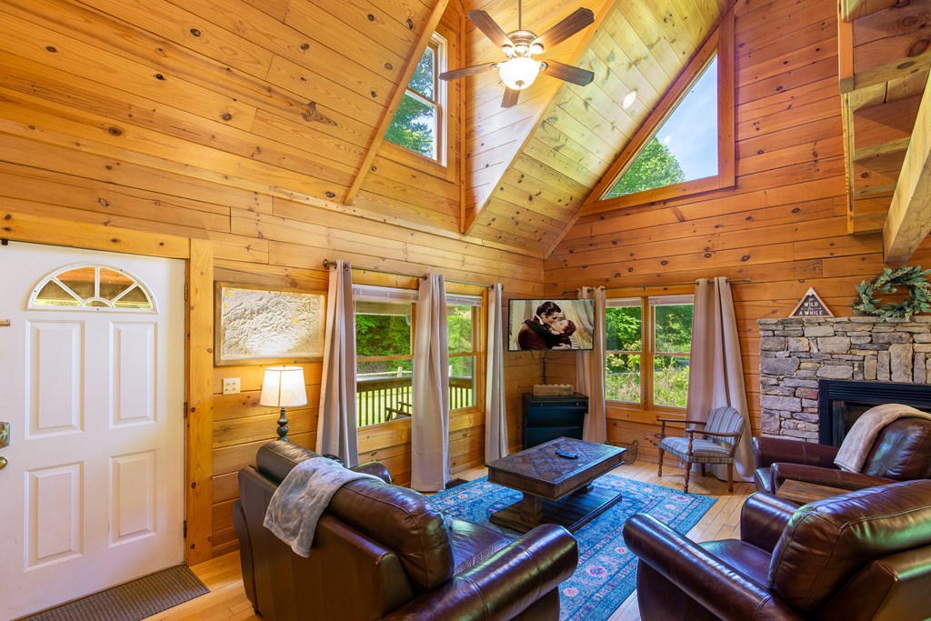239 Deer Ridge Rd