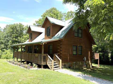 Photo of 239 Deer Ridge Rd, Bryson City, NC 28713 (MLS # 26047177)