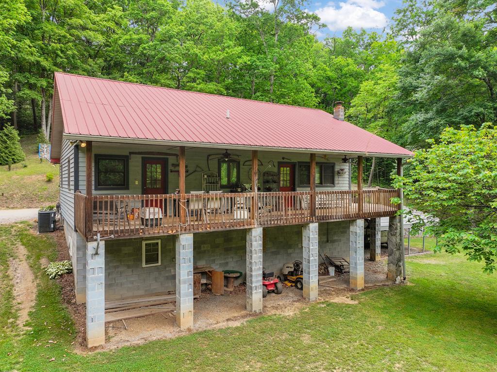 125 Harris Circle