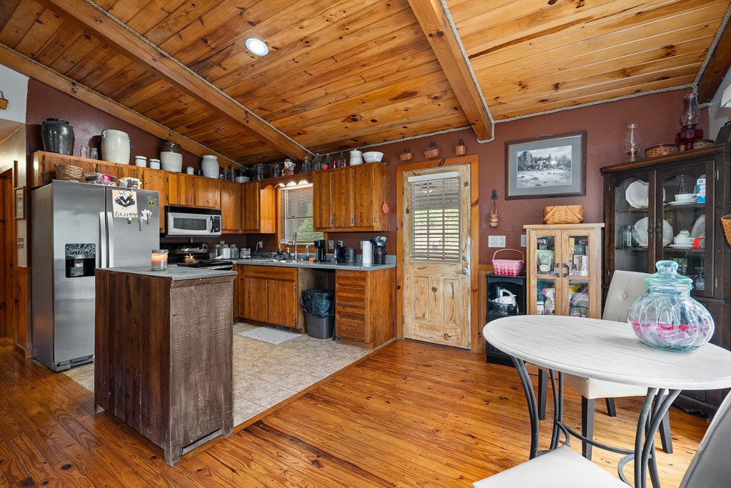 125 Harris Circle