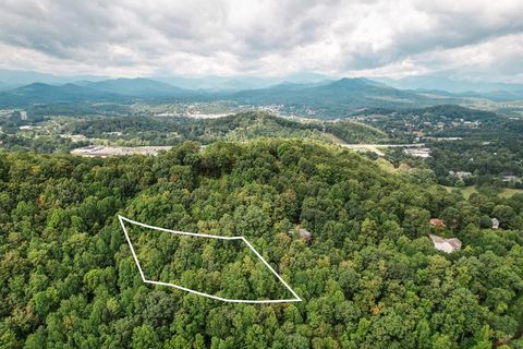Photo of 0 Mountain Circle, Franklin, NC 28734 (MLS # 26046716)