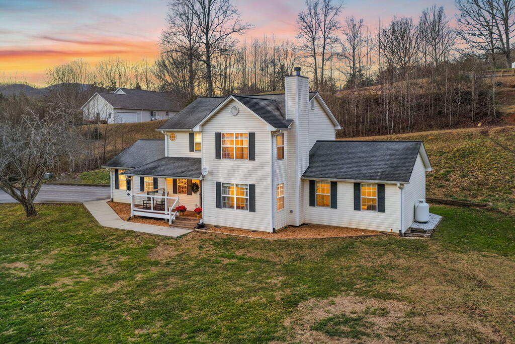 Photo of 32 Wheat Ridge, Sylva, NC 28779 (MLS # 26048884)