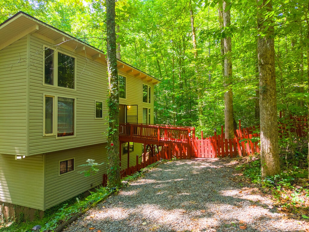 1410 Village Road