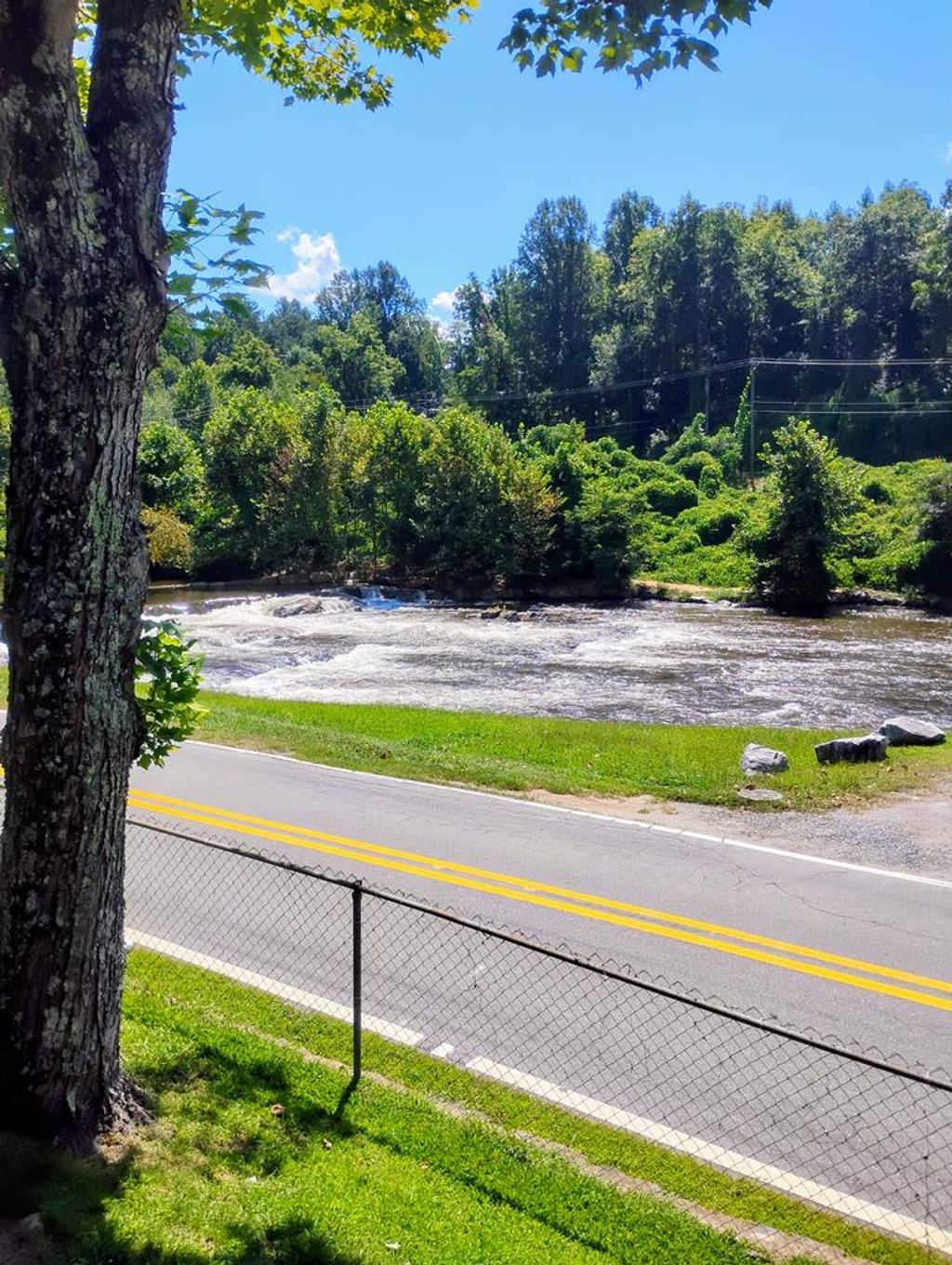 Photo of 153/183 N River Rd, Dillsboro, NC 28725 (MLS # 26042030)