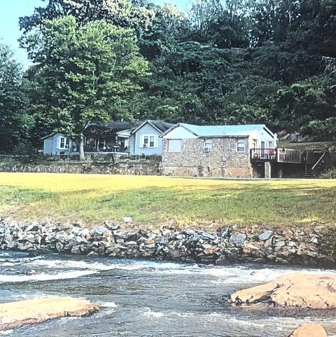 Photo of 153/183 N River Rd, Dillsboro, NC 28725 (MLS # 26042030)