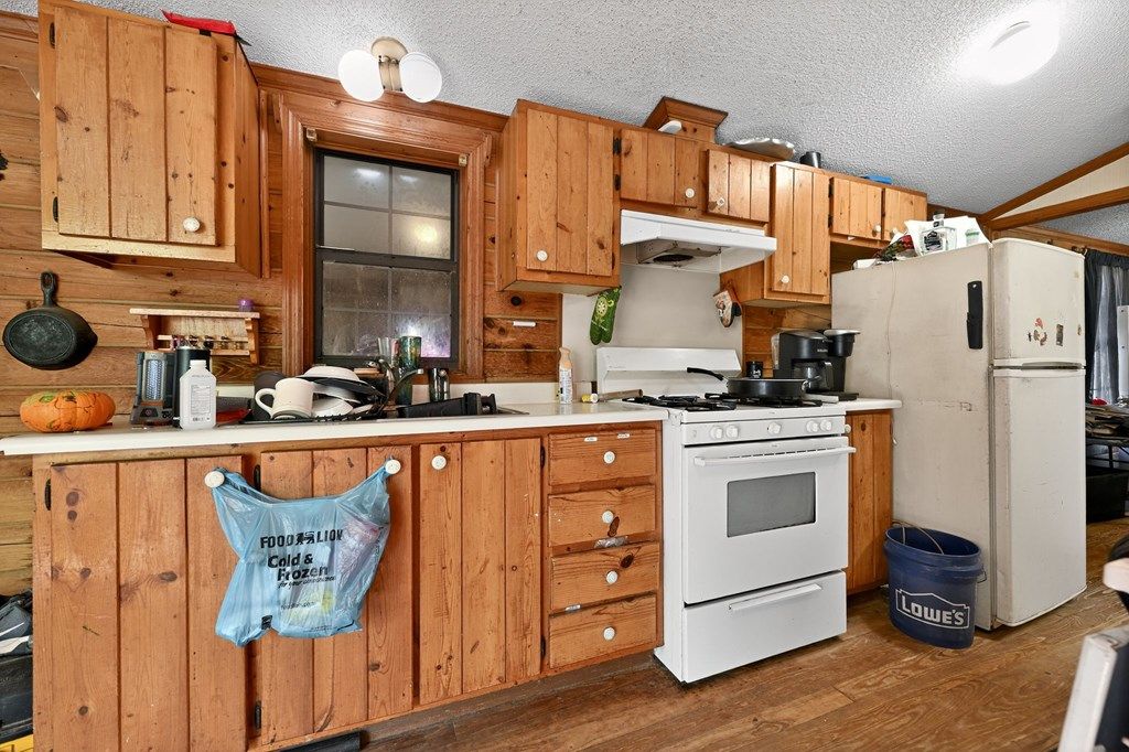 Photo of 72 Keetoowa Trail, Whittier, NC 28789 (MLS # 26042482)