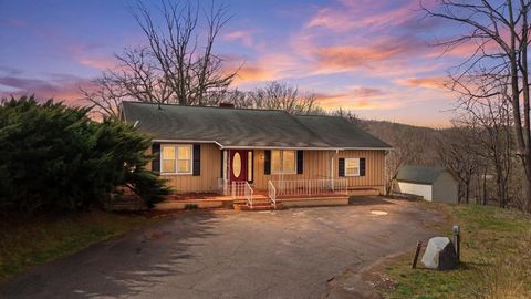 Photo of 3920 Bryson City Road, Franklin, NC 28734 (MLS # 26046571)