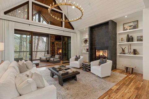 Photo of 692 Lost Trail, Highlands, NC 28741 (MLS # 26046684)