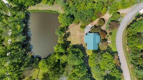 Photo of 347 Willow Pond Rd, Franklin, NC 28734 (MLS # 26042130)