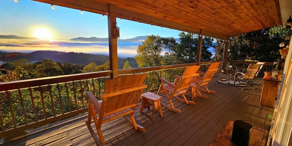 Photo of 2076 Fontana Road, Bryson City, NC 28713 (MLS # 26042461)