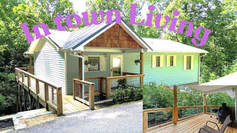 Photo of 76 Lamplighter St, Franklin, NC 28723 (MLS # 26048204)