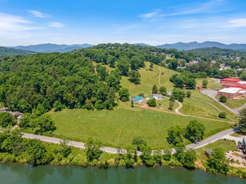 Photo of 00 Lakeside Dr, Franklin, NC 28734 (MLS # 26047889)