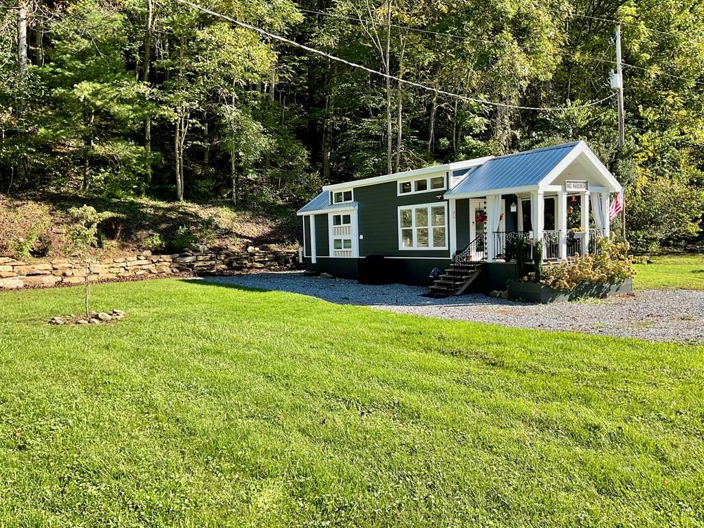 Photo of 4982 Caney Fork Rd, Cullowhee, NC 28723 (MLS # 26042533)