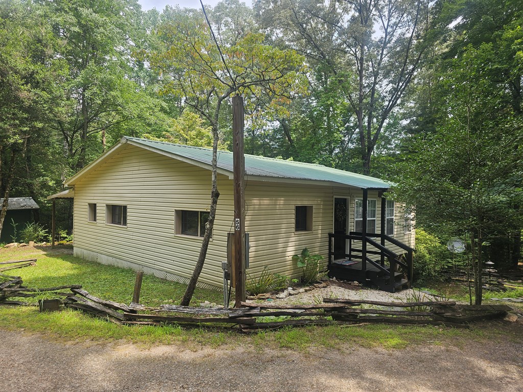 56 Finch Knob Rd