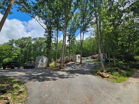 Photo of 6103539 Boulder Court, Franklin, NC 28734 (MLS # 26041744)