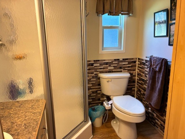 Franklin, North Carolina 28734, United States, 1 Bedroom Bedrooms, ,2 BathroomsBathrooms,Residential,Active,180573