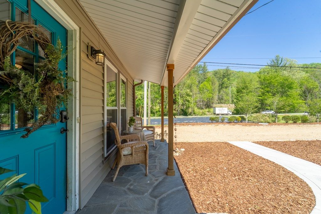 Photo of 160 Canter Lane, Sylva, NC 28779 (MLS # 26046997)