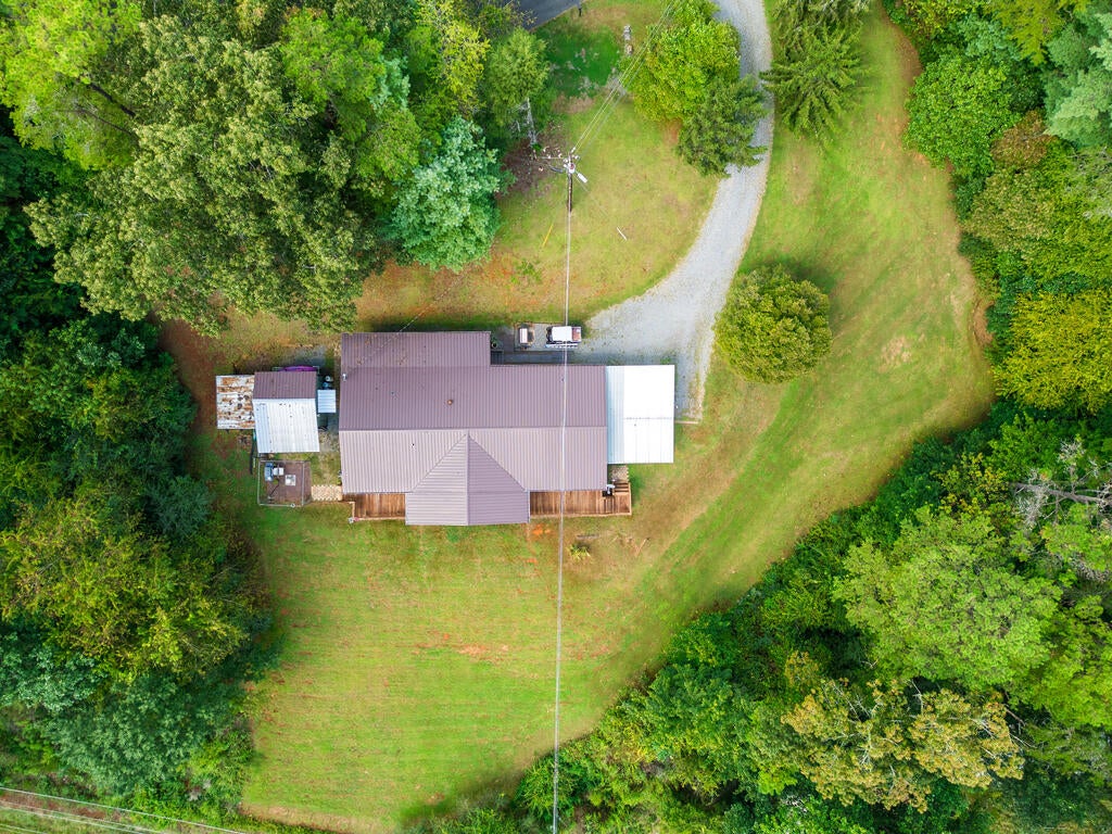 204 Grove Rd