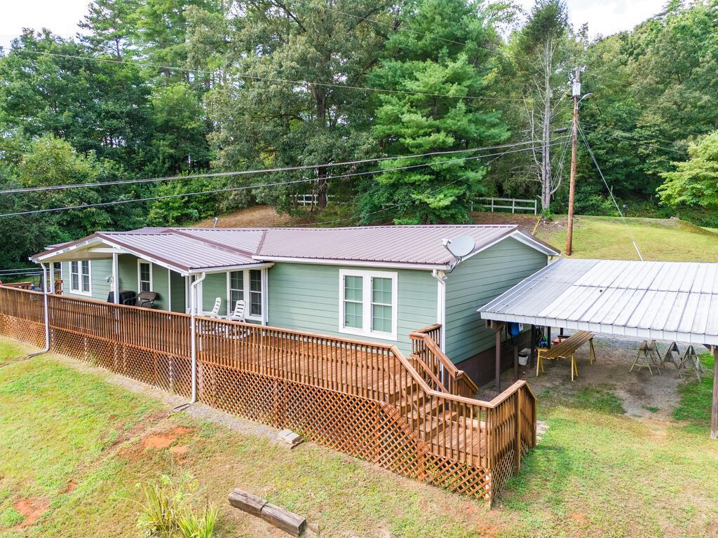204 Grove Rd
