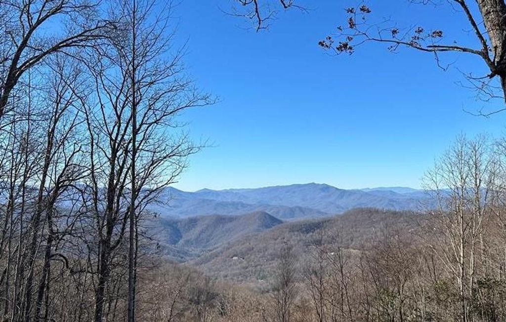 Photo of Lot 71 Falls View Drive, Bryson City, NC 28713 (MLS # 26039543)