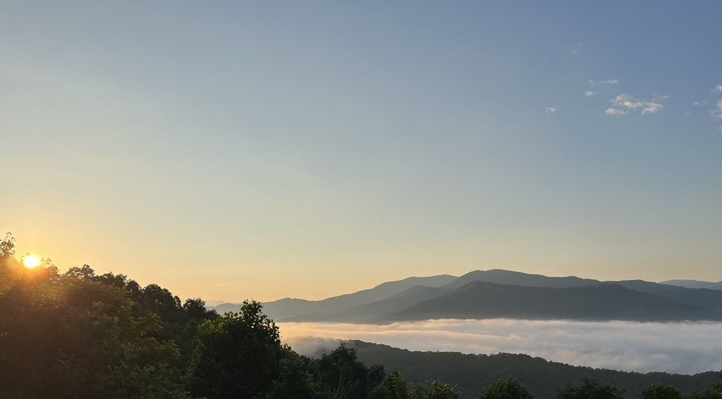 Photo of 500 Fernwood Drive, Bryson City, NC 28713 (MLS # 26041193)