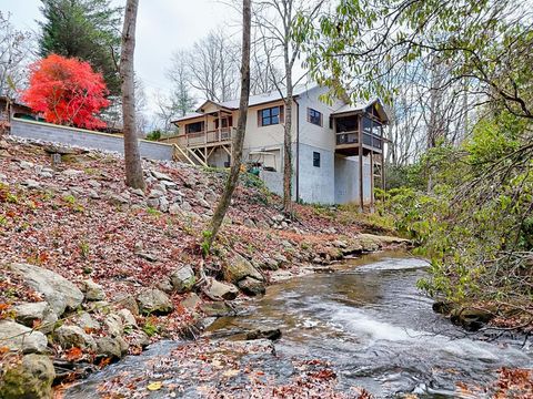 7829 Dillard Rd Scaly Mountain NC 28775