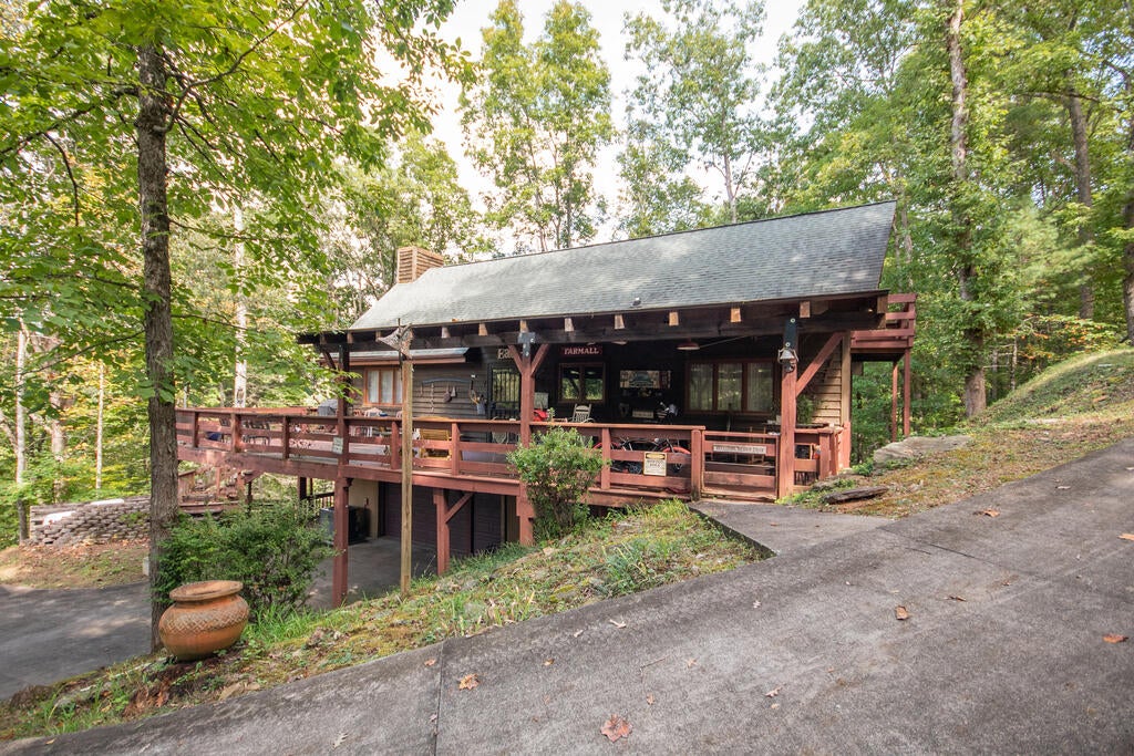 159 Winding Way Dr