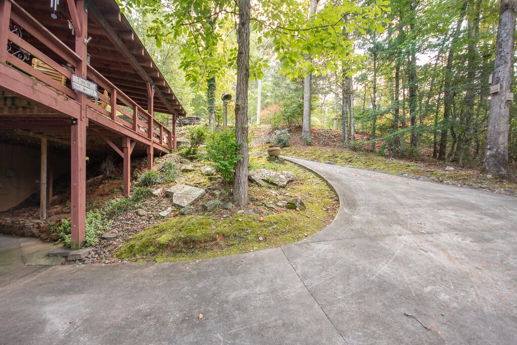 159 Winding Way Dr