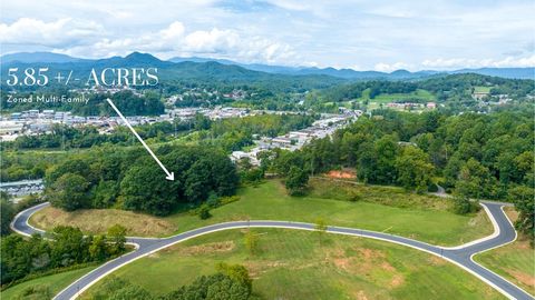 Photo of 0 Scenic Ridge Circle, Franklin, NC 28734 (MLS # 26037766)