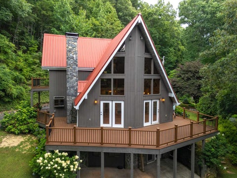 Photo of 203 Star Dance Ridge, Sylva, NC 28779 (MLS # 26048031)