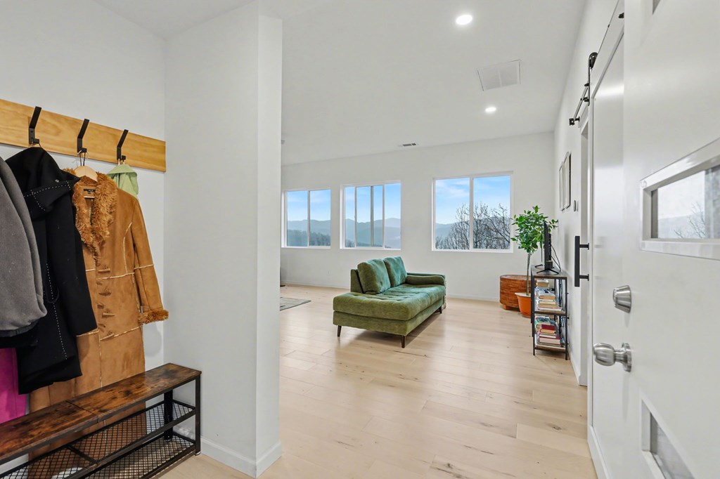 173 Serenity Ridge Drive