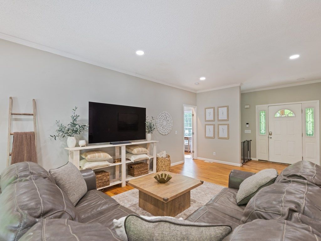 Photo of 114 Cool Water Trl, Sylva, NC 28779 (MLS # 26047176)