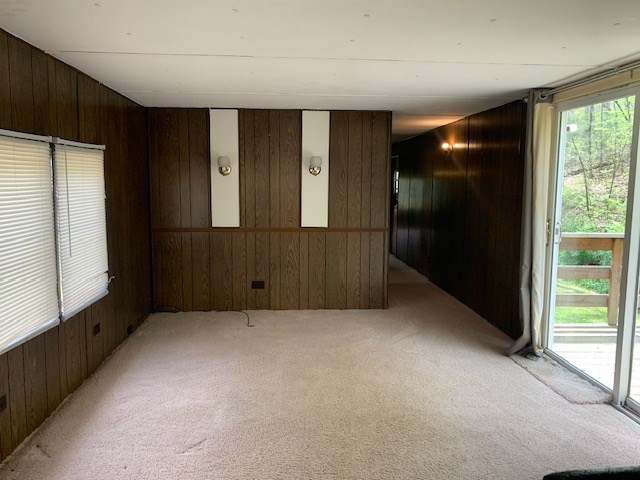 Bryson City, North Carolina 28713, United States, 2 Bedrooms Bedrooms, ,1 BathroomBathrooms,Residential,Pending,113408