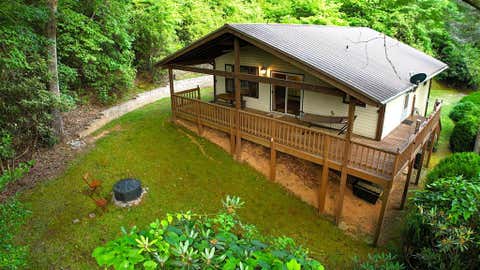 Photo of 192 Haughton Hills Rd, Franklin, NC 28734 (MLS # 26047837)