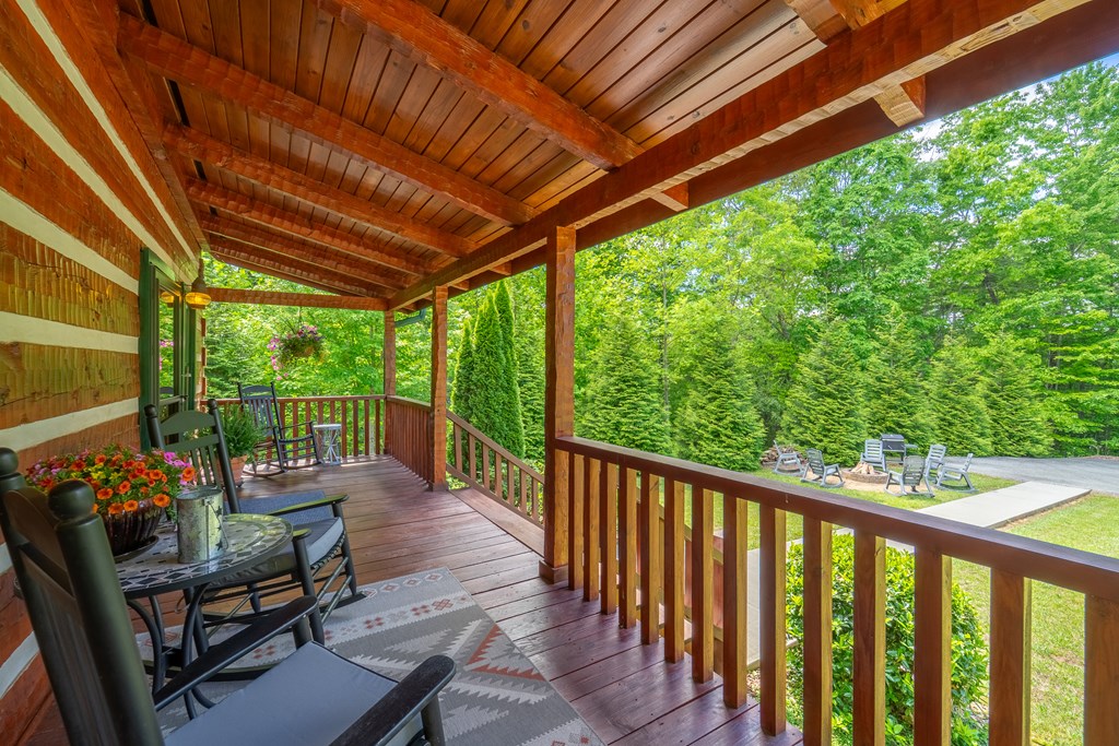 468 Old Yellow Branch Road