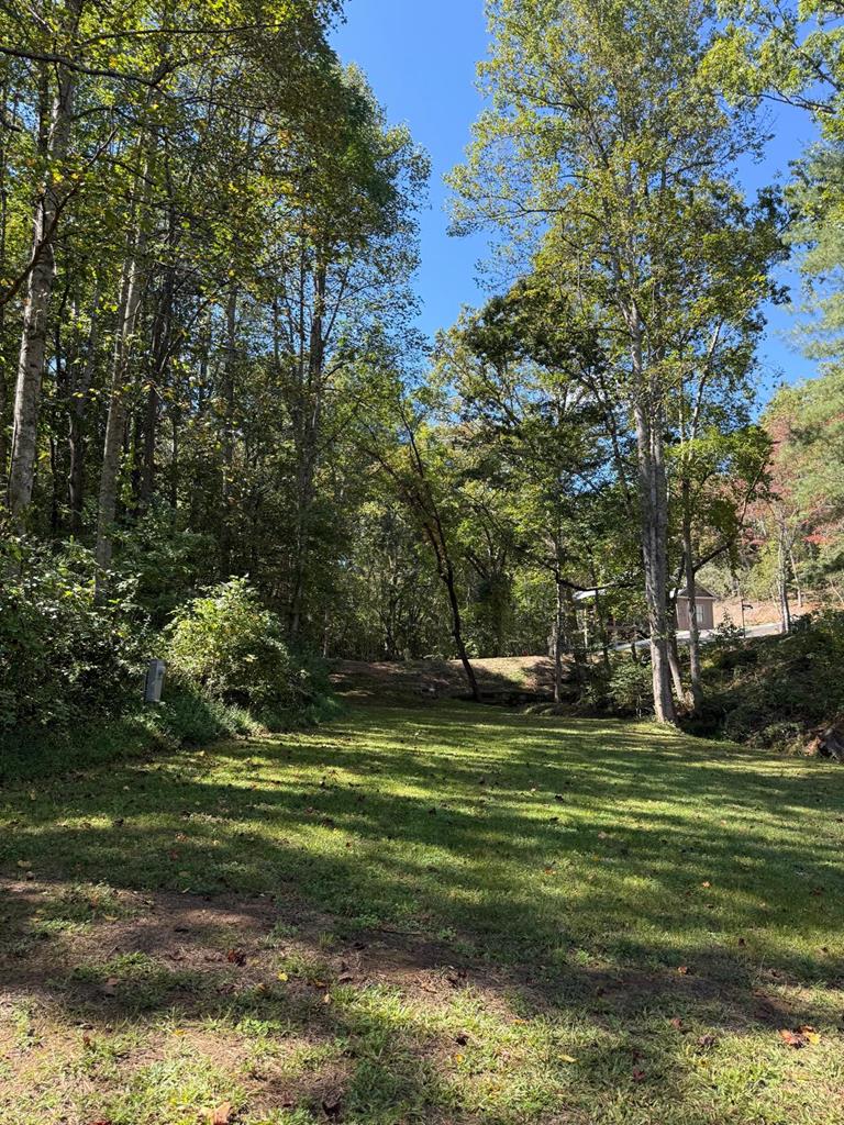 Lot 14 Market St