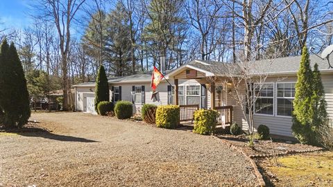 Photo of 114 Westwood Drive, Franklin, NC 28734 (MLS # 26042808)