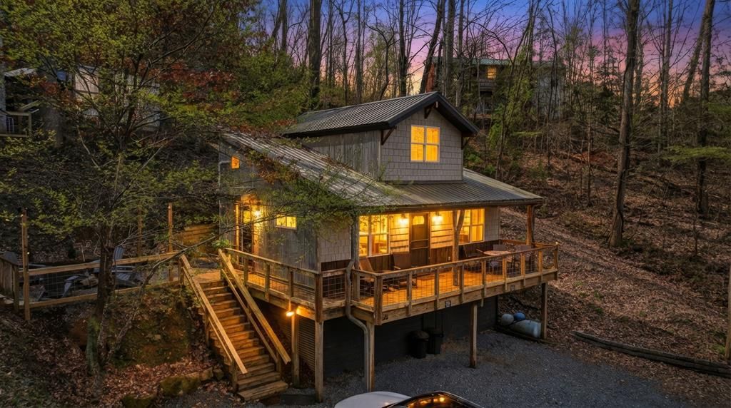 Photo of 26/30 Yodelers Holler, Bryson City, NC 28713 (MLS # 26046696)